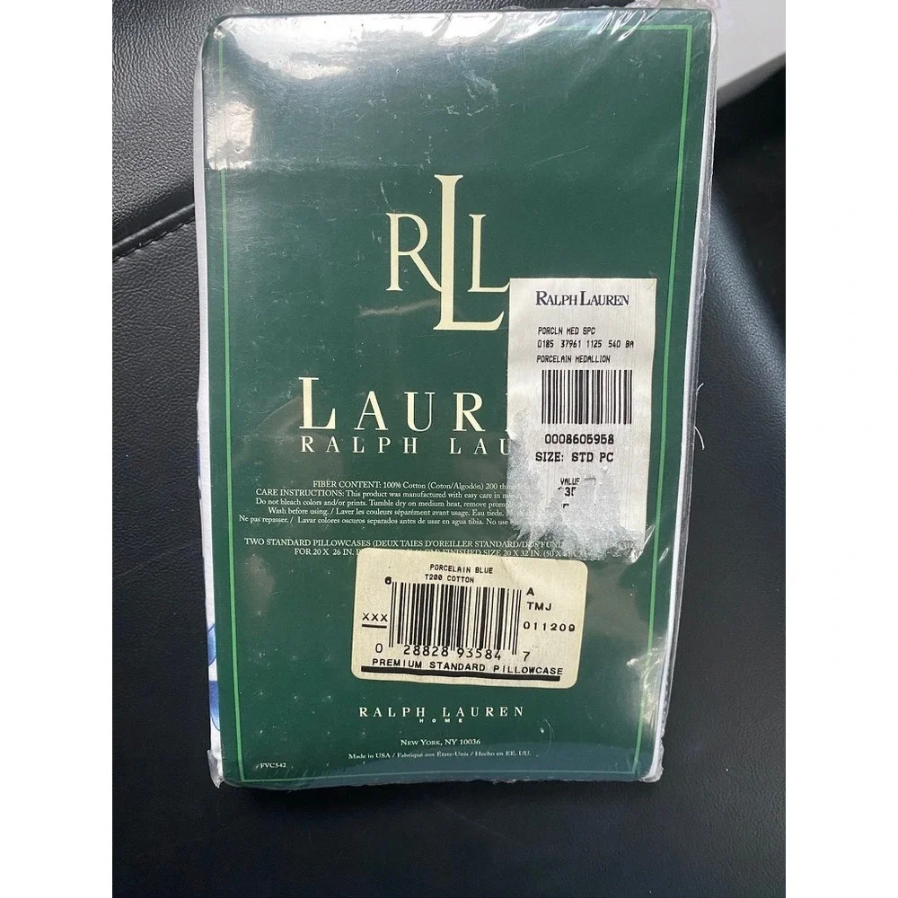New Ralph Lauren Porcelain Medallion Standard Blue White Pillowcases Set Of 2